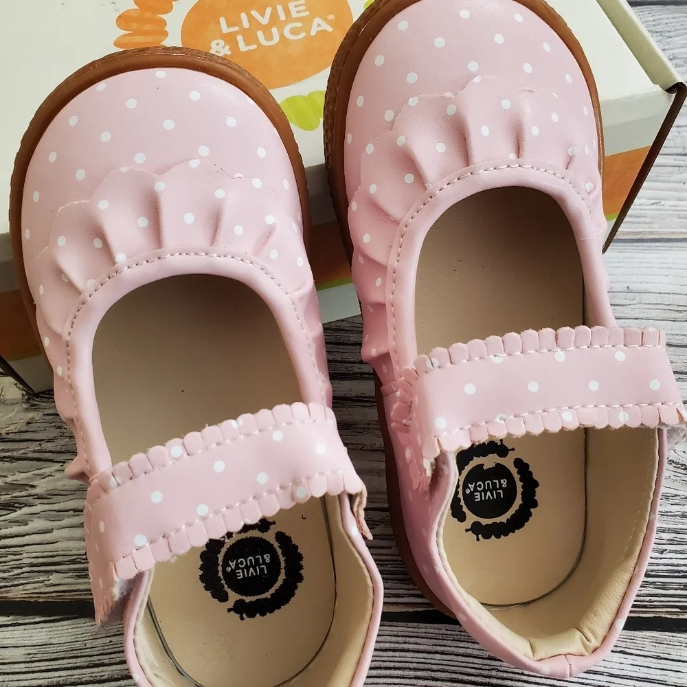 Livie and Luca Ruche Mary Jane Shoes Pink Polka Dot Color NWOB